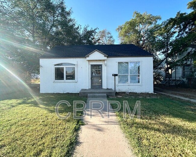 Primary Photo - 1313 25th St