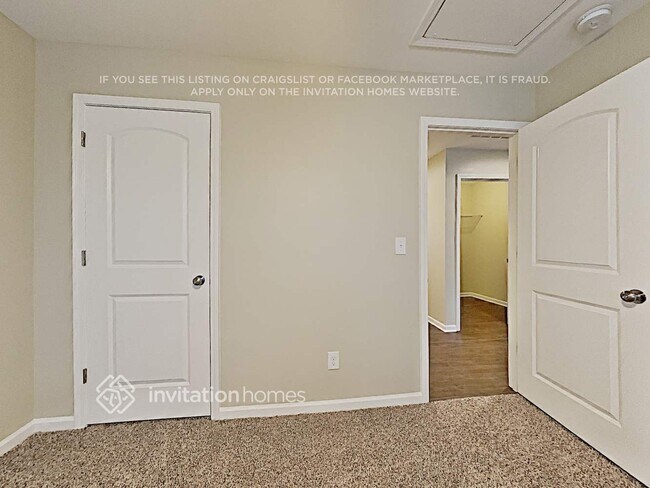 Building Photo - 5020 Elementary View Dr