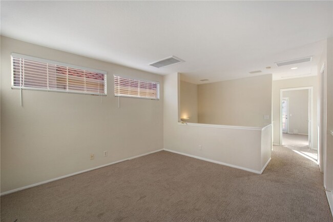 Building Photo - 30 St Michael