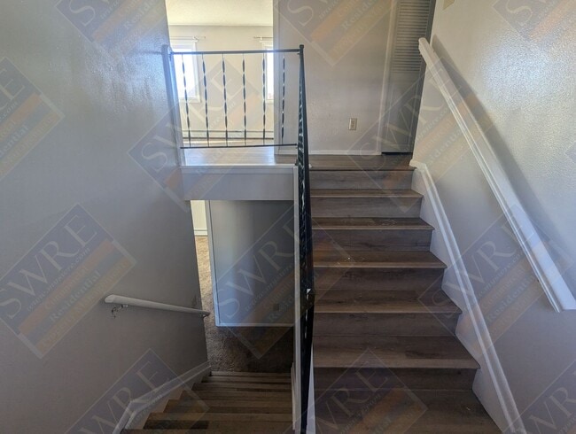 Building Photo - 1048 Harrison-A