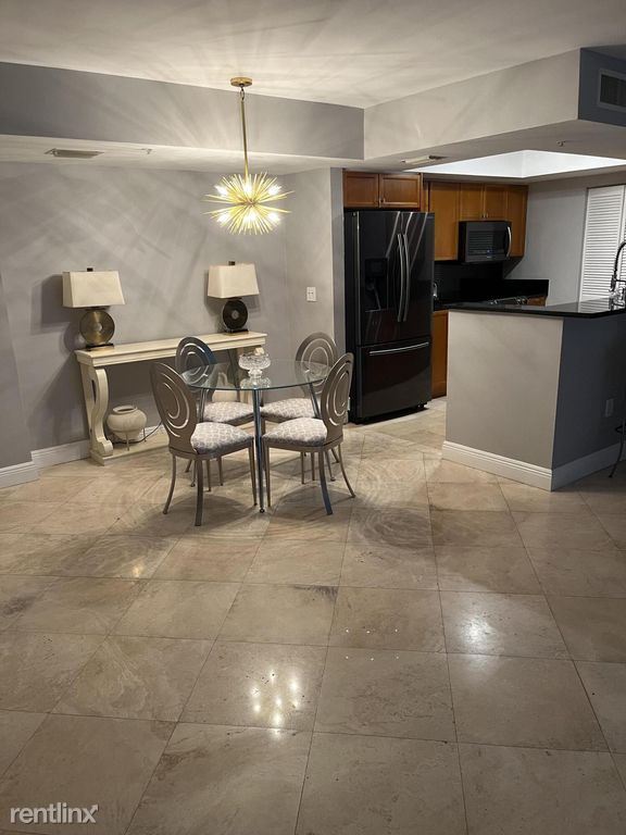 Building Photo - 2 br, 2 bath House - 99 SE Mizner Blvd Apt...