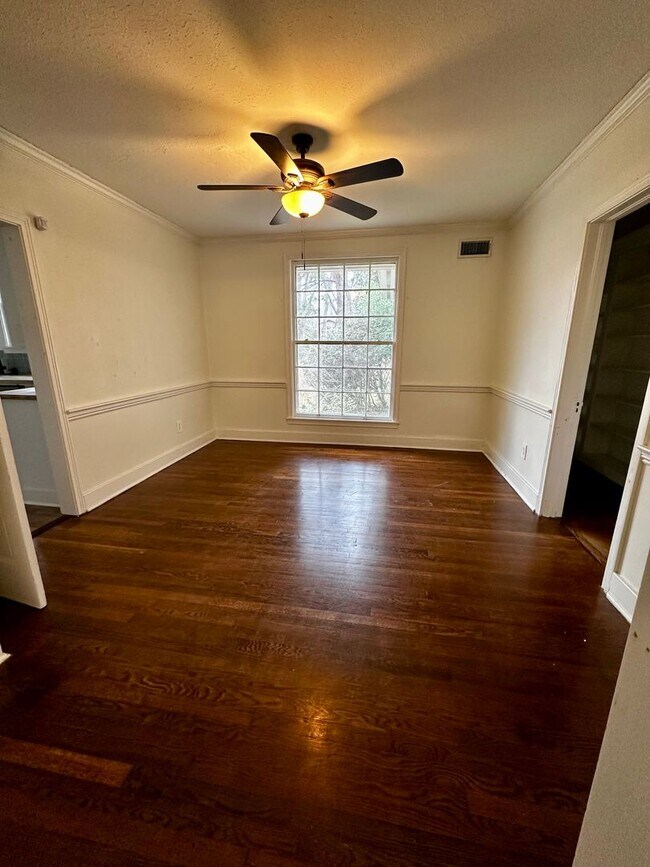 Building Photo - COMING SOON!!! Beautifully Renovated 3 bed/ 2 Bath in North Jackson