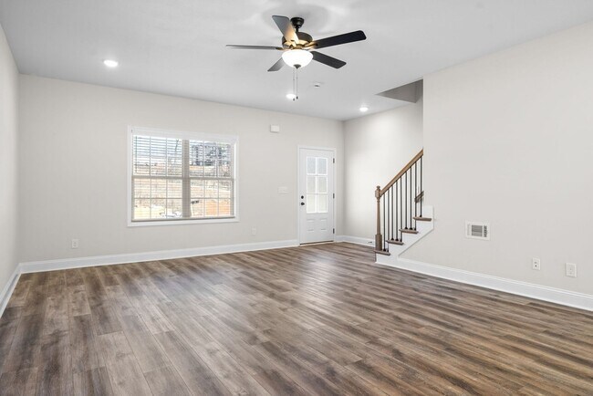 Building Photo - 500 Peachers Mill Rd