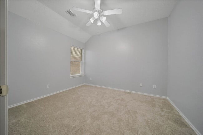 Building Photo - 22028 Knights Cove Dr