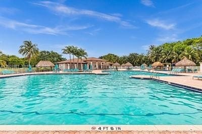 Building Photo - 4104 Pine Ridge Ln