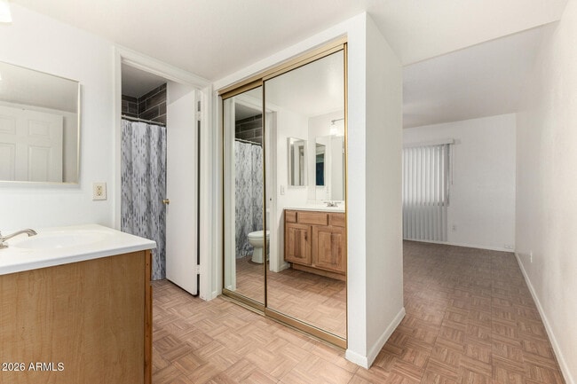 Building Photo - 4439 E Hidalgo Ave