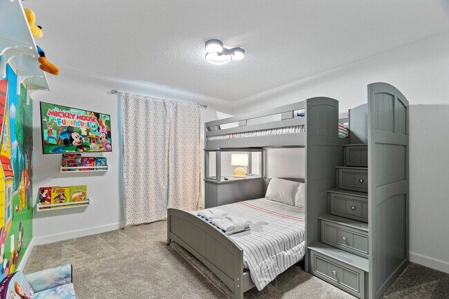 Building Photo - 1134 Kingsbarn St