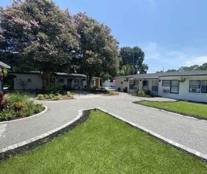 Building Photo - 512 Paulding Ave