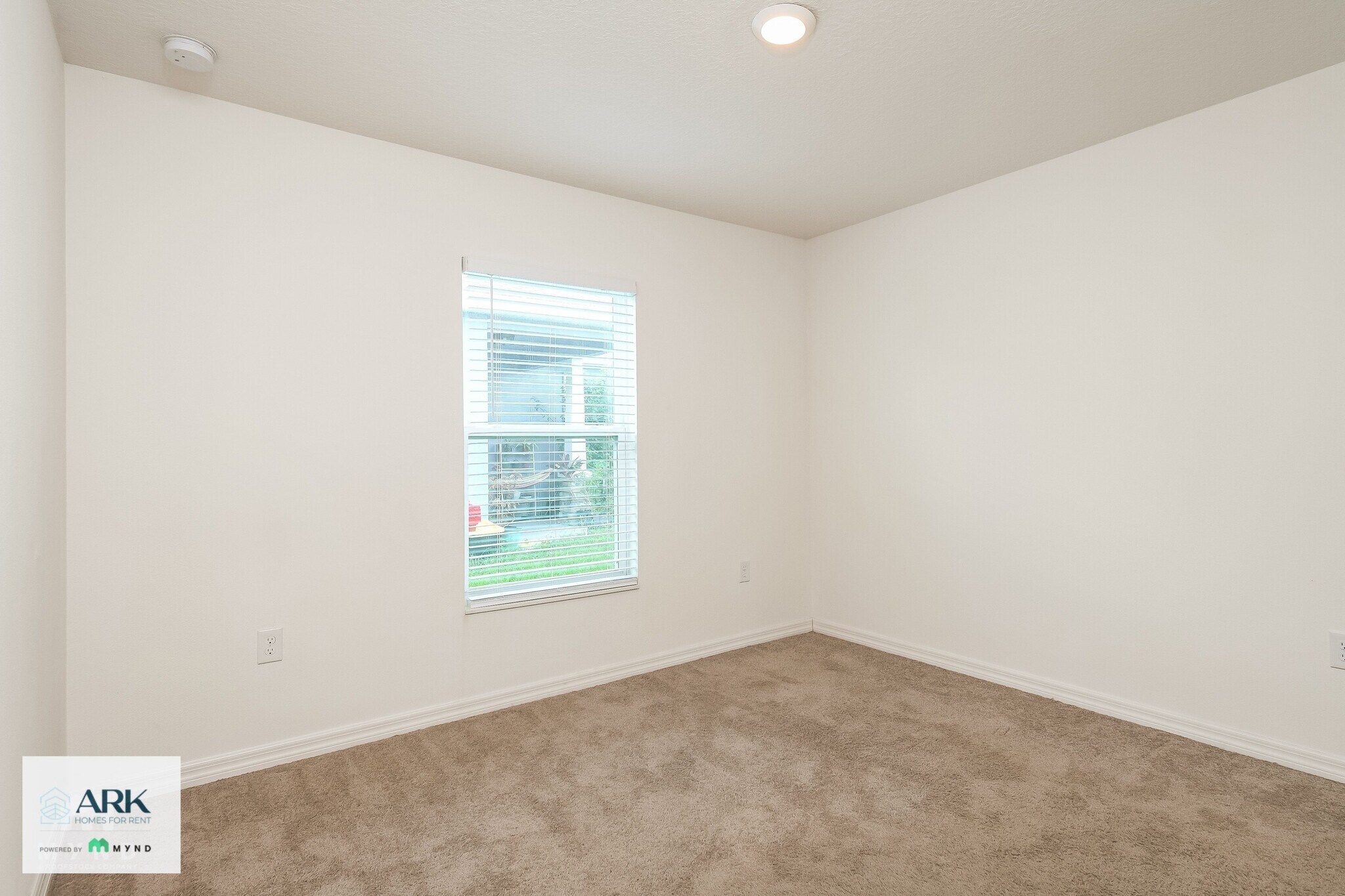 Building Photo - 409 Kensington View Dr