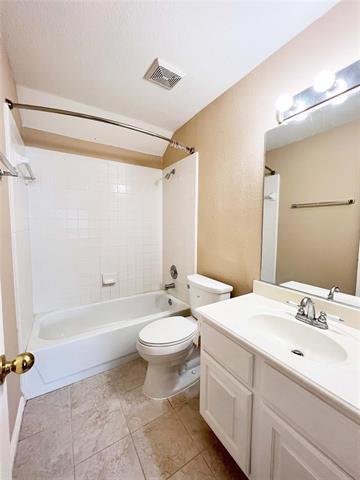 Building Photo - 4680 Spencer Dr