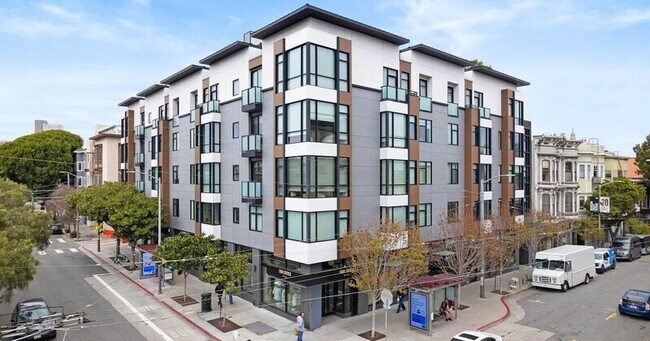 Building Photo - 580 Hayes St
