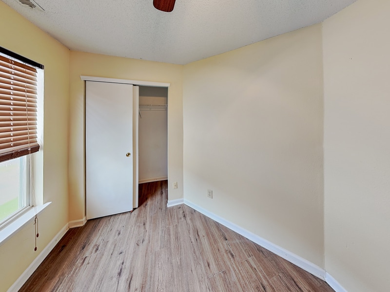 Building Photo - 385 Kimbrough Dr