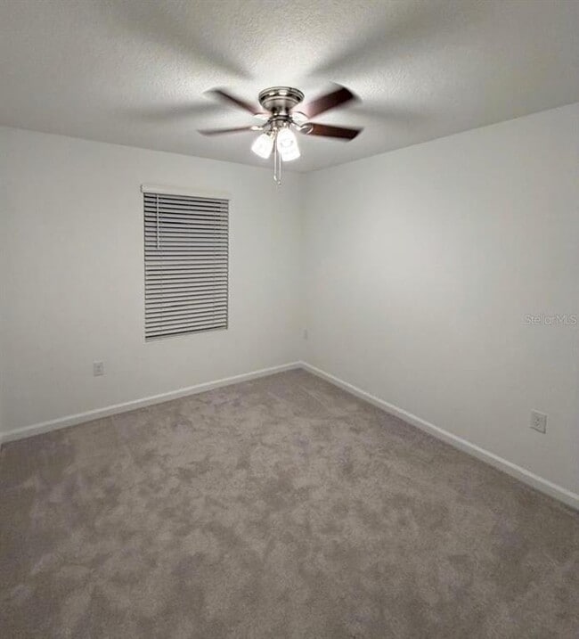 Building Photo - 2215 Green Valley St