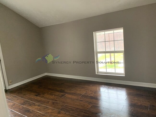 Building Photo - Madison Rental