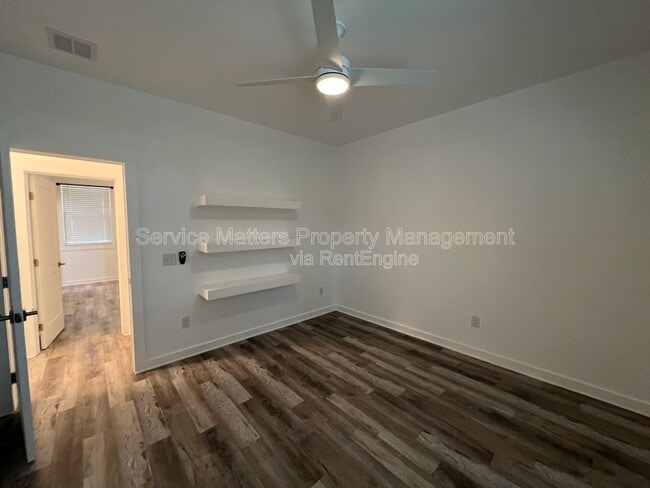 Building Photo - 6150 Franklin St