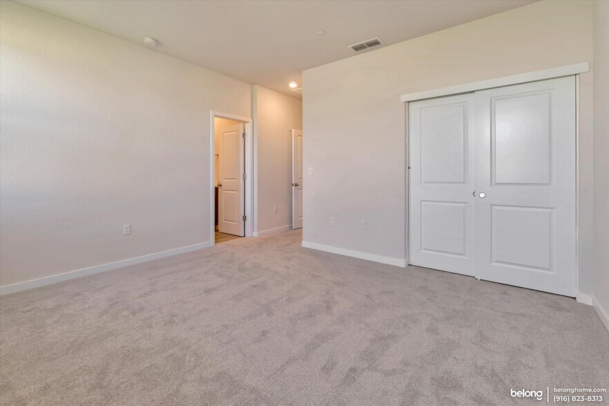 Building Photo - 4764 Crawford Pkwy