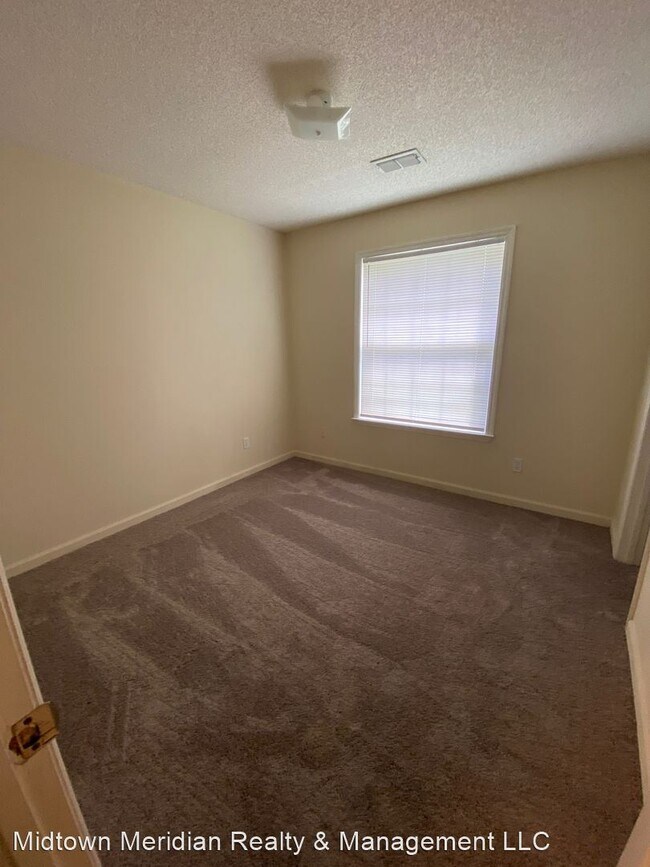 Building Photo - 3 br, 2 bath House - 2760 Oakleigh Ct