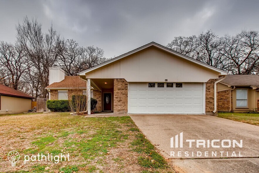 Building Photo - 5705 Teal Ridge Dr