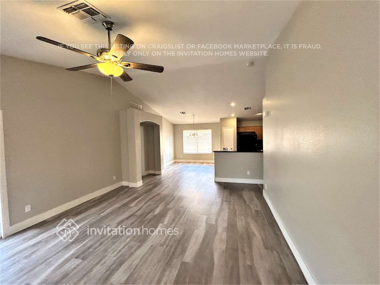 Building Photo - 2113 W St Charles Ave