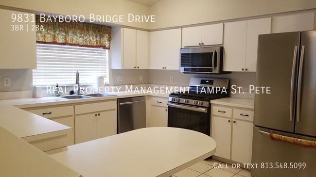 Building Photo - 9831 Bayboro Bridge Dr