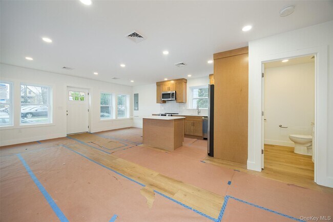 Building Photo - 1 Dean Pl