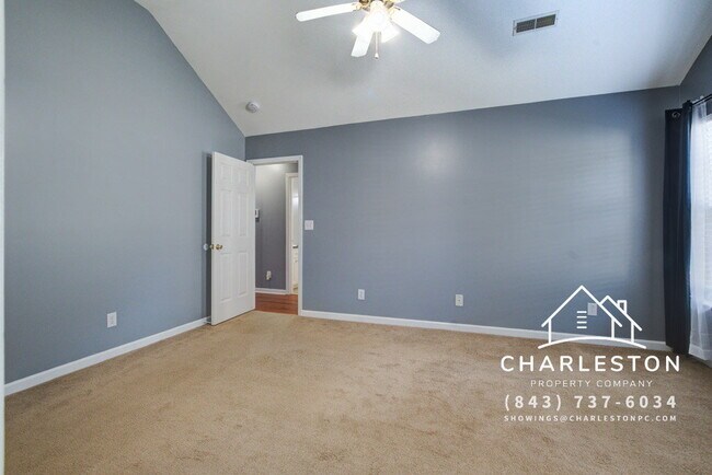 Building Photo - 7856 High Maple Cir