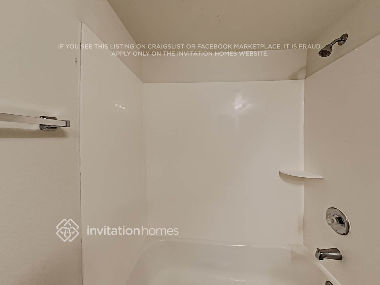 Building Photo - 4002 N 88th Ave