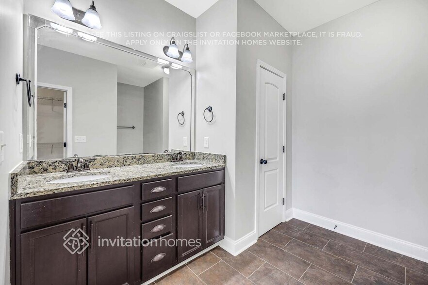 Building Photo - 310 Dunnwood Loop