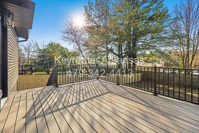 Building Photo - Brand New Duplex in Fayetteville!