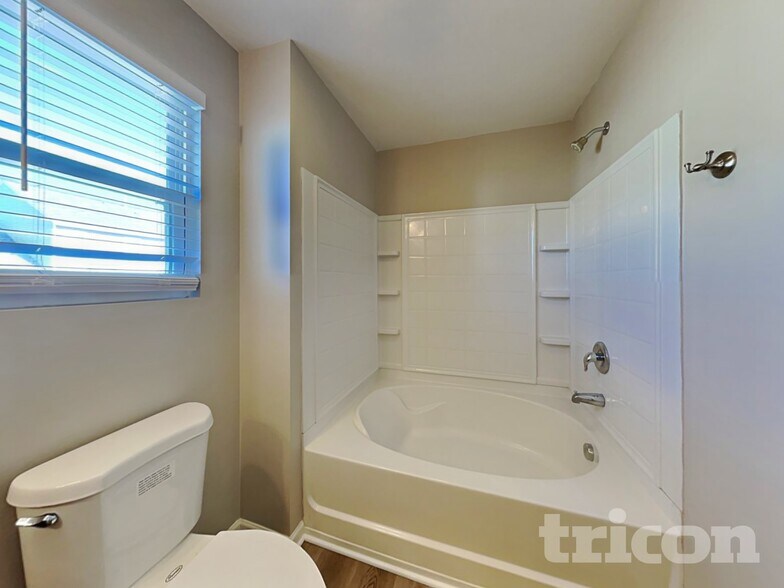 Building Photo - 2209 Osprey Ln