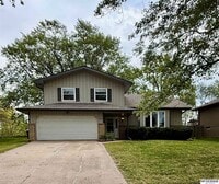 Building Photo - 1503 Willow Ave
