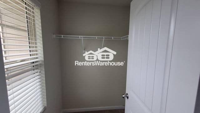 Building Photo - 5788 Grande River Rd