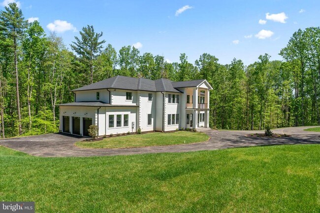 Building Photo - 11550 Henderson Rd
