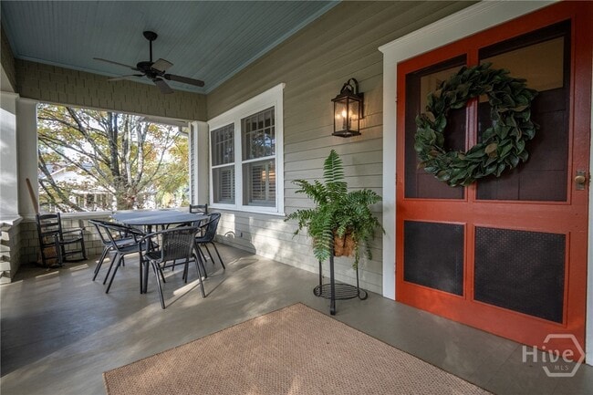 Building Photo - 290 Milledge Cir