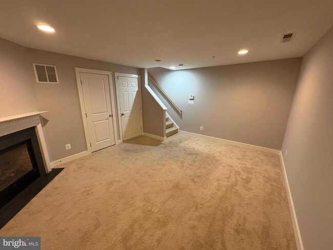 Building Photo - 2324 Cobble Hill Terrace