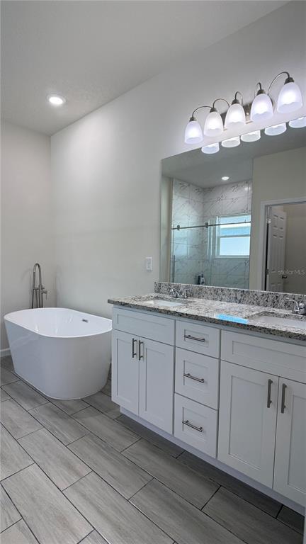Building Photo - 2129 Hibiscus Pl