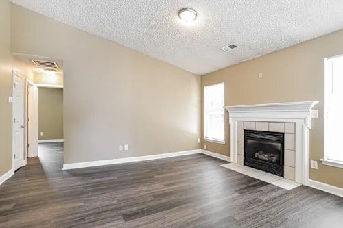 Building Photo - 843 Anchor Way NE