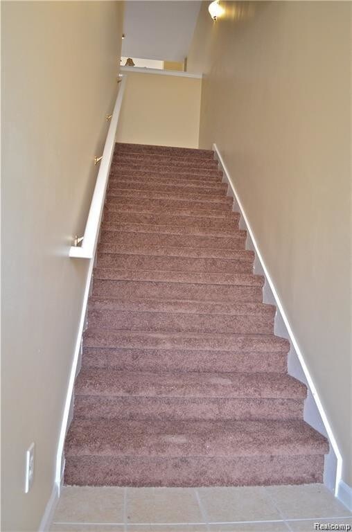 Building Photo - 43513 Pendleton Cir