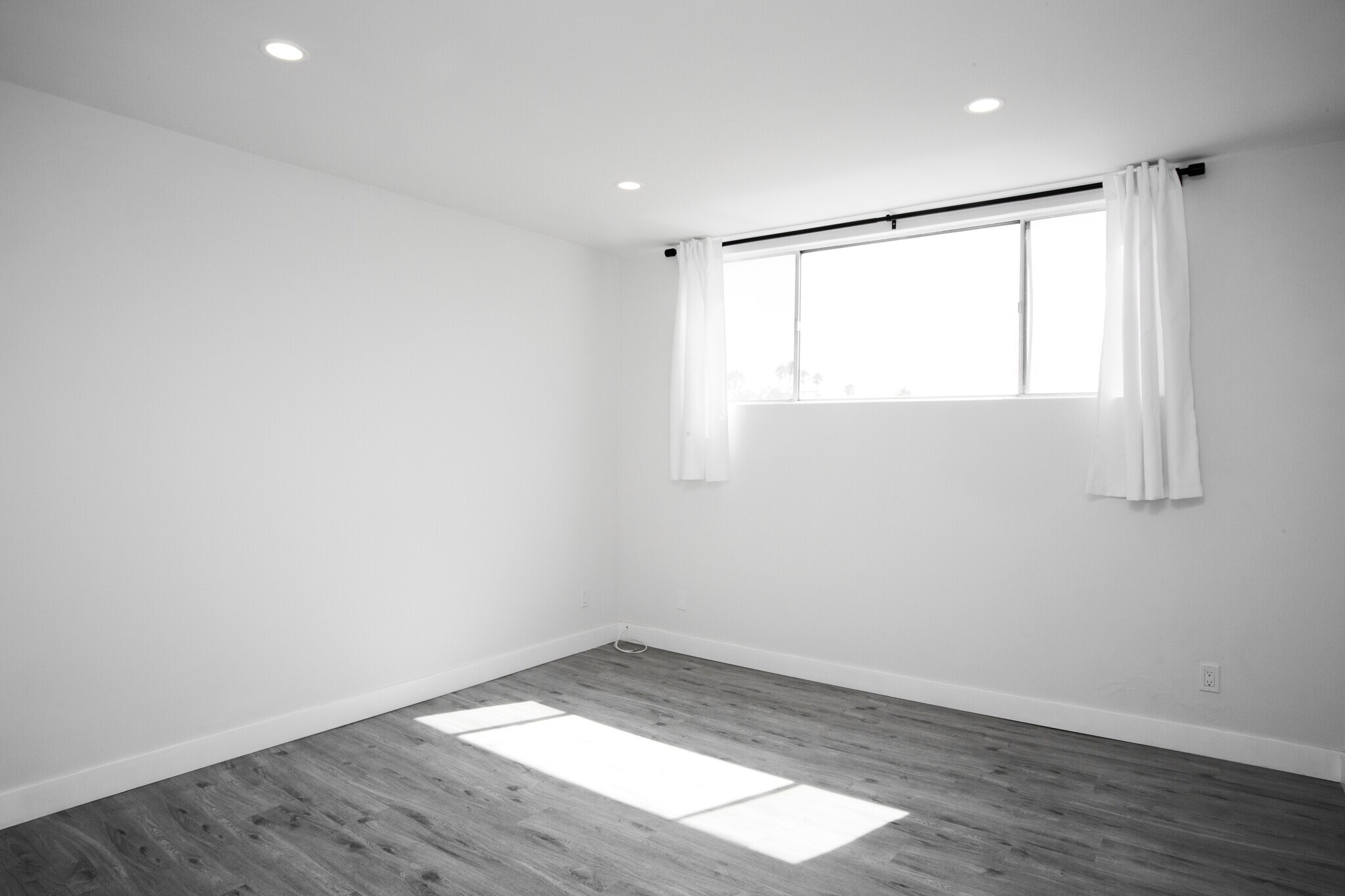 Building Photo - 1345 18th St