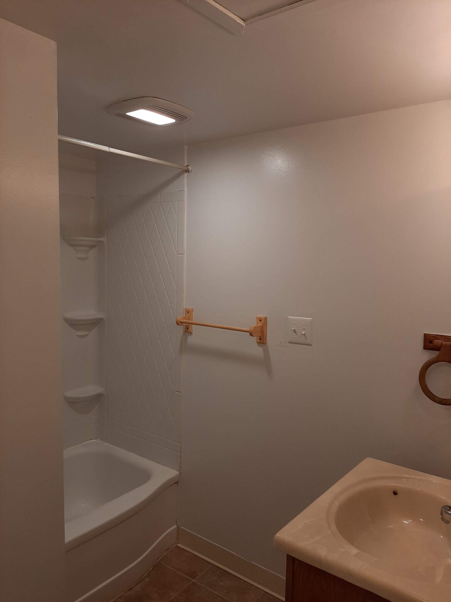 Bathroom - 517 Stafford Ave