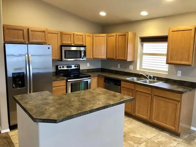 Building Photo - 1155 Guthrie Rd