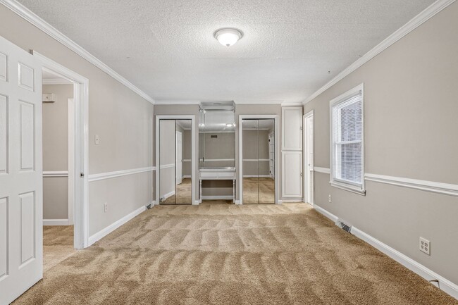 Building Photo - McLeansville - Minutes from Elon & Greensboro!  Brick Duplex on a few Acres, Den, SS Appliances, ...