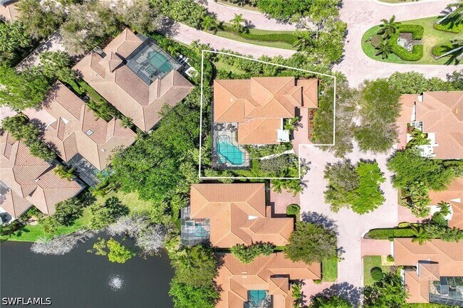 Building Photo - 4661 Via Ravenna