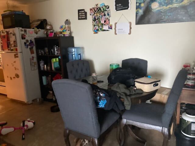 Building Photo - 70 Barrows St