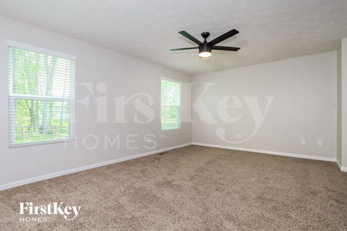 Building Photo - 1500 Winwood Dr