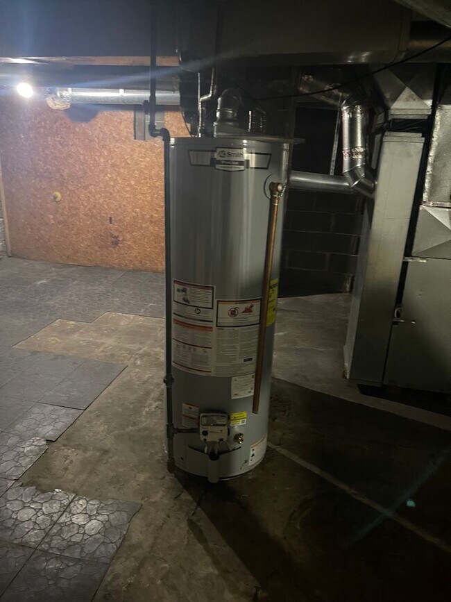 Building Photo - 1511 Ripley St