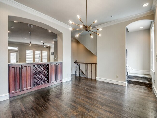 Building Photo - 7927 Osborn Pkwy