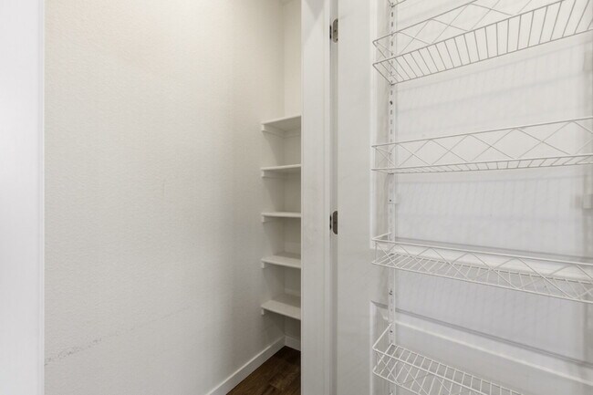 Building Photo - Modern Bennett Beauty | Spacious Newer Home with Over 2,200 Sq Ft