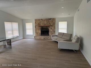 Building Photo - 6335 S Tropical Trail