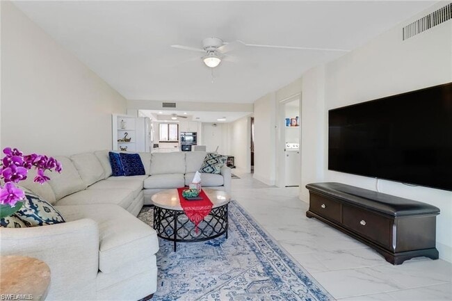 Building Photo - 4260 SE 20th Pl